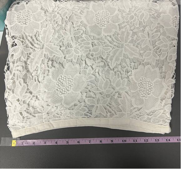 Forever 21 Crochet High Waisted White Skirt Size Small - Picture 3 of 7